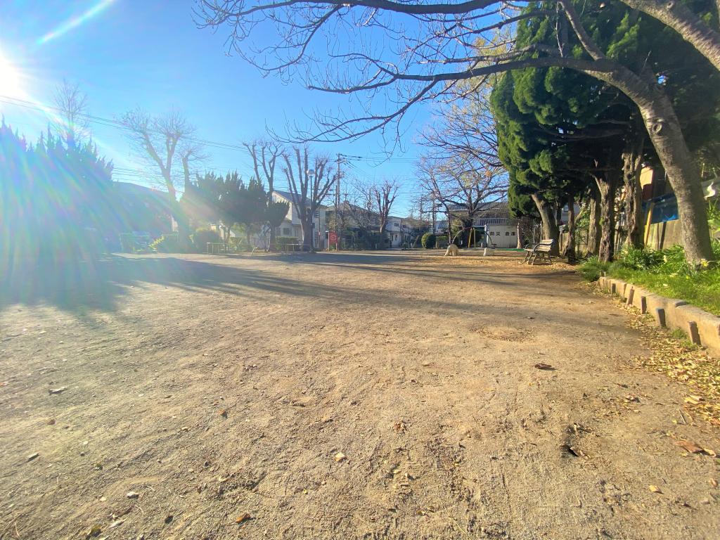 藤崎3丁目児童公園：徒歩3分(270m)