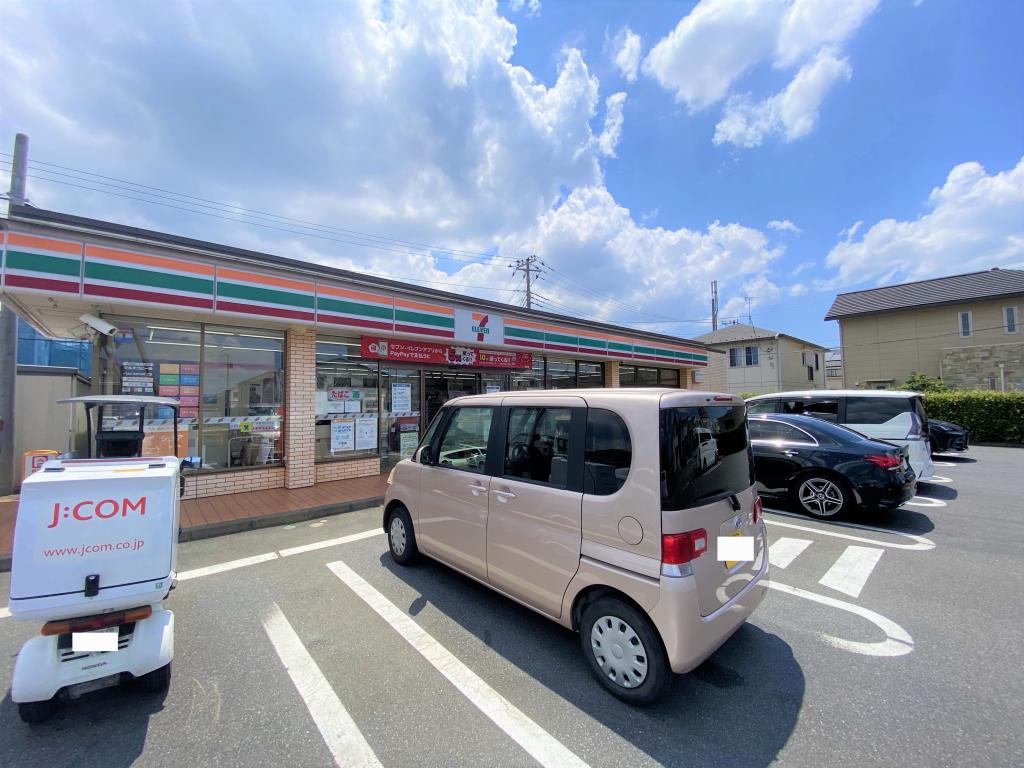 セブンイレブン検見川東店：徒歩3分(240m)