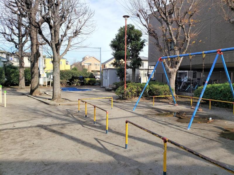 前原公園:徒歩5分(430m)