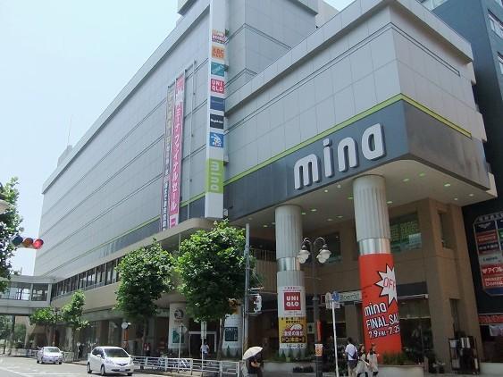 ミーナ津田沼店:徒歩7分(550m)