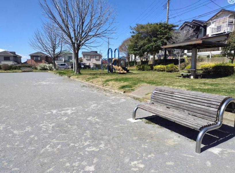 南花園1丁目公園:徒歩3分(230m)