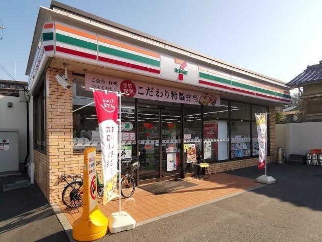 セブンイレブン東船橋1丁目店:徒歩5分(400m)