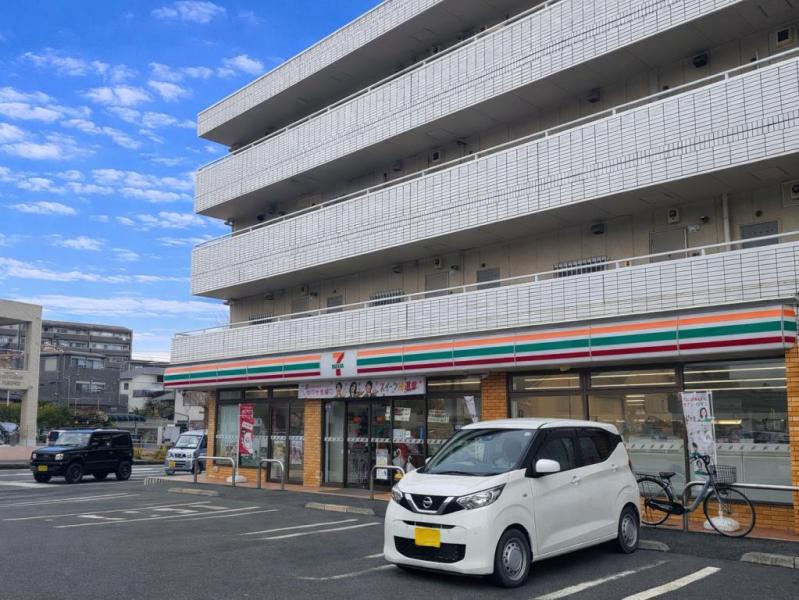 セブン-イレブン 松戸日暮6丁目店:徒歩4分(260m)